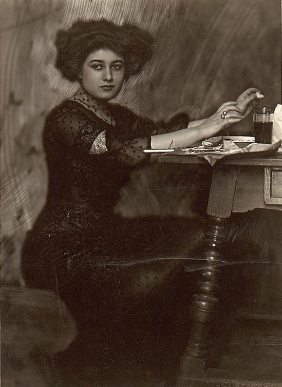 Franck Eugene-T he Diva at Home,1900