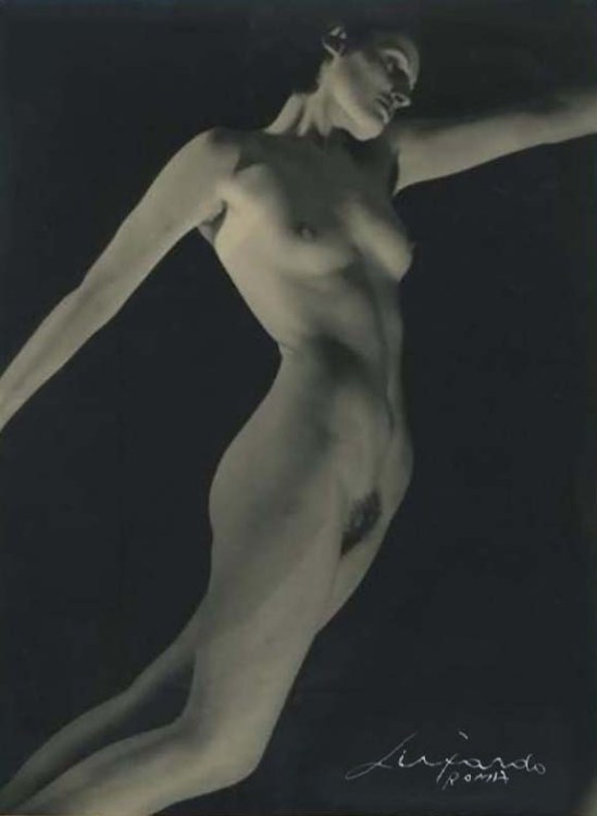 Elio Luxardo -Nudo femminile , 1932 
