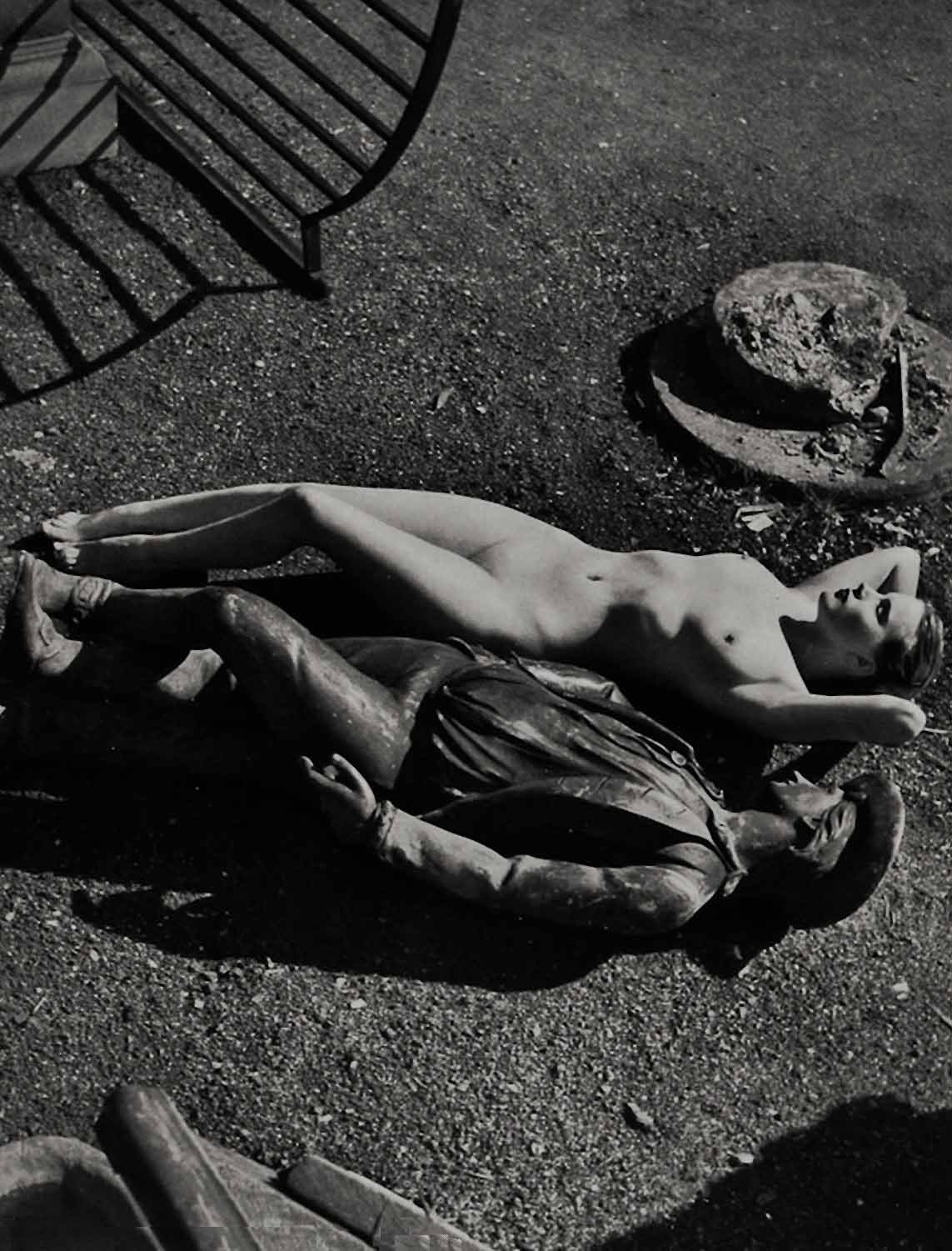 Étude Zoltán Glass-nue avec la sculpture, 1955-1960
