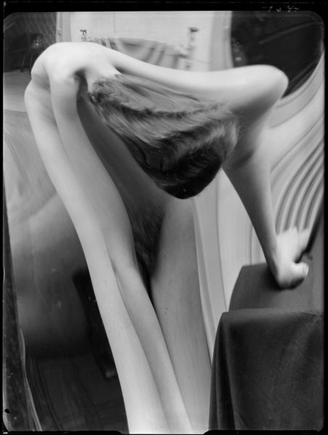 André Kertész- Distortion # 154 , 1933 